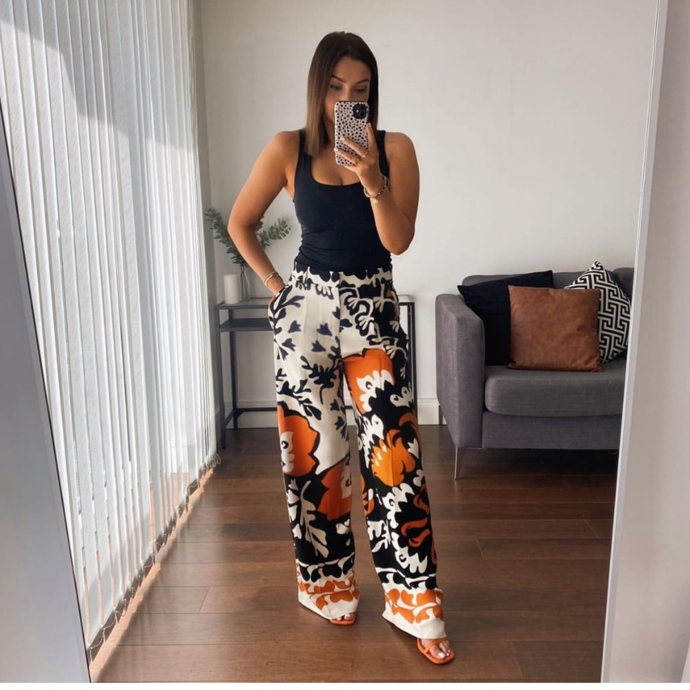 NWT Zara Printed Pants